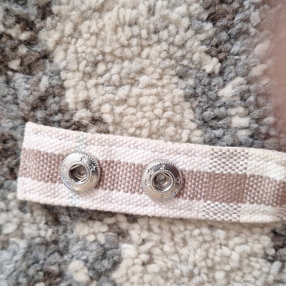 Burberry London Womens Ajustable Cap - Picture 5 of 5